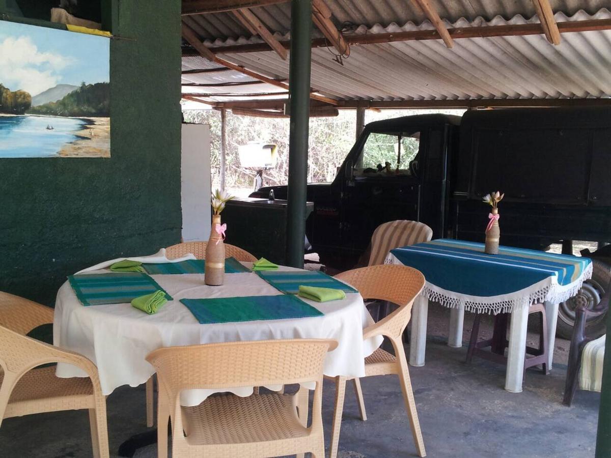 Captain'S Bird Safari Lodge Puttalam Esterno foto